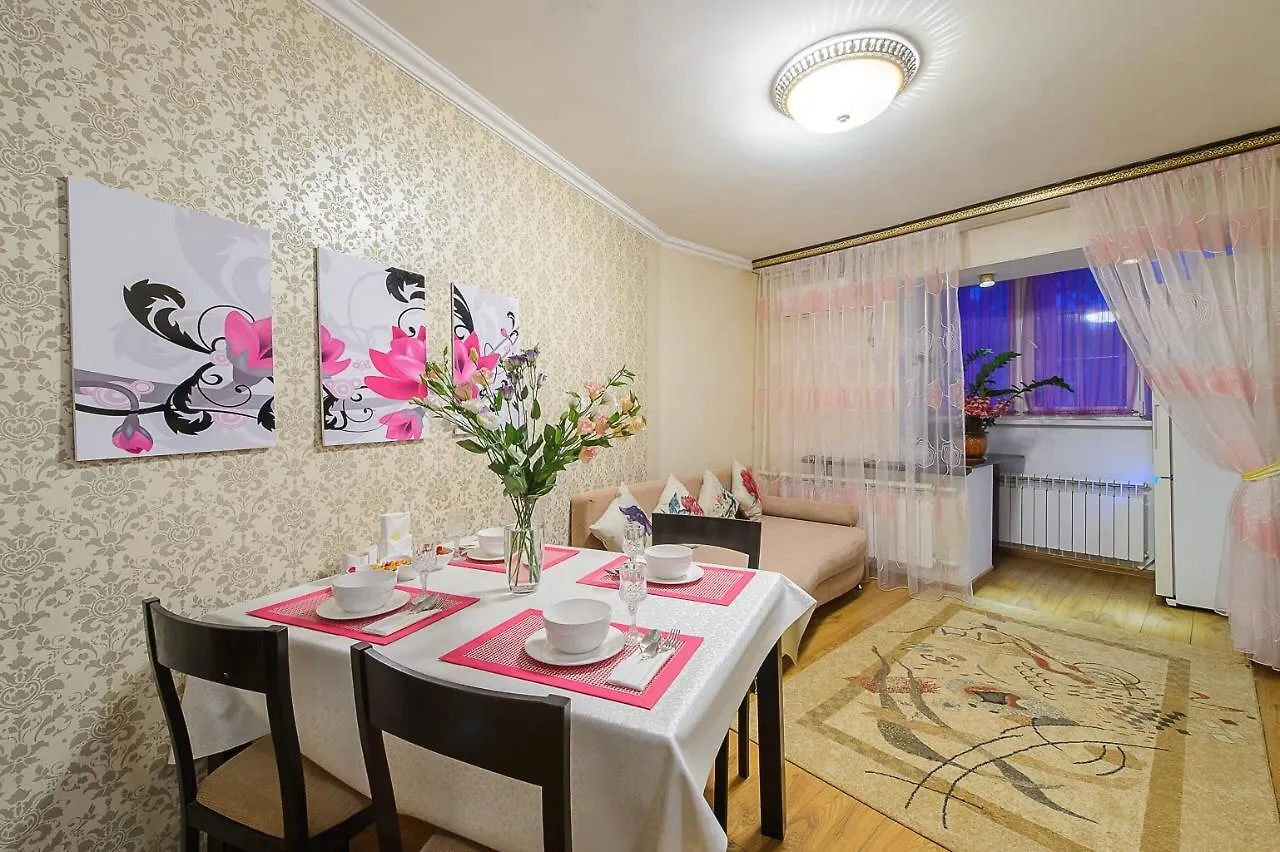 Apartmán Золотой Квадрат Шевченко 75 Almaty